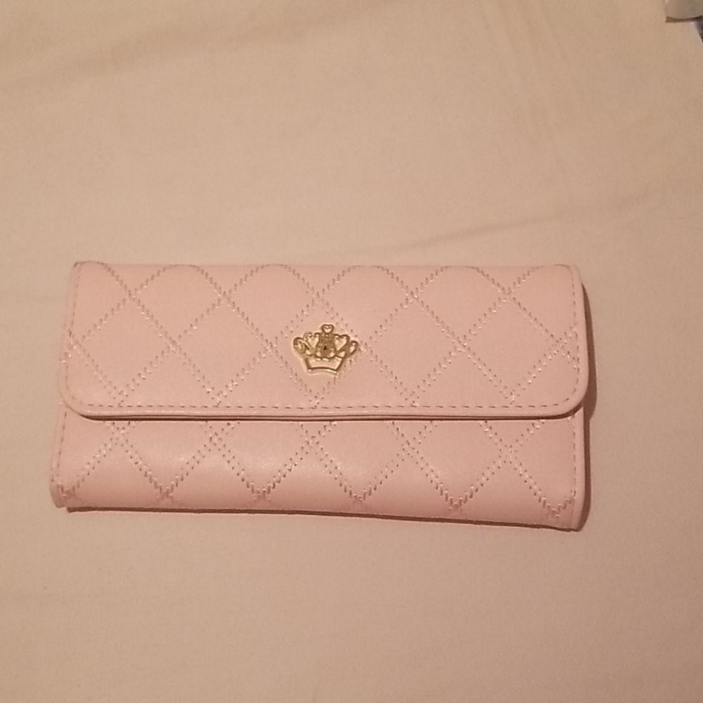Pink wallet with gold crown